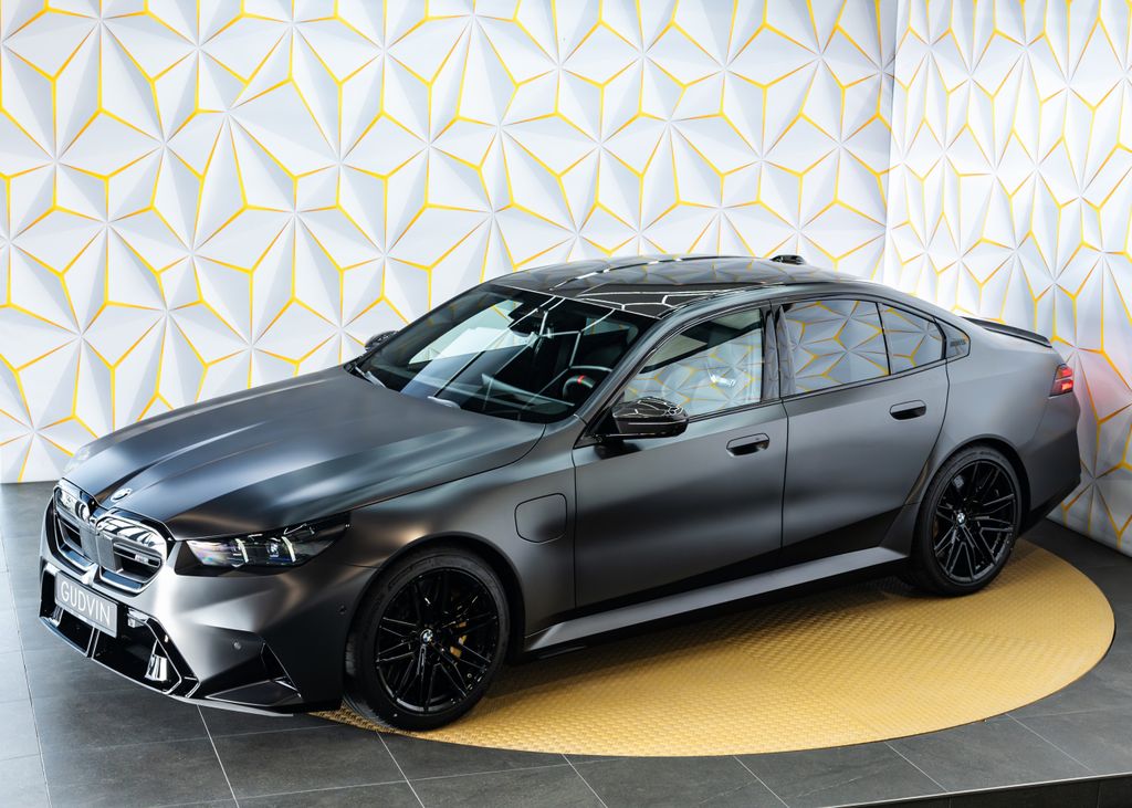 BMW M5