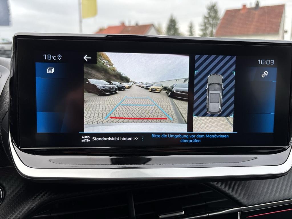 Peugeot 2008 GT 1.2 PureTech El. Panodach Navi Digitales