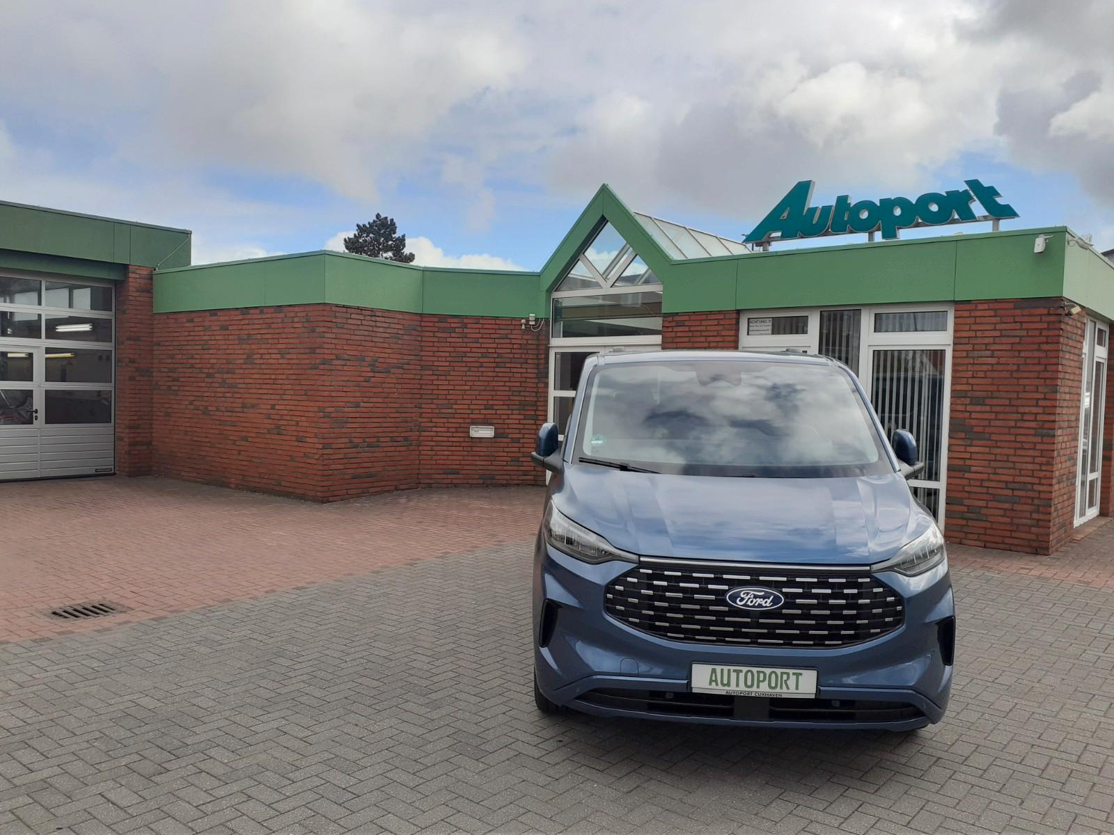 Ford Tourneo Custom 150PS Titanium 12TKM