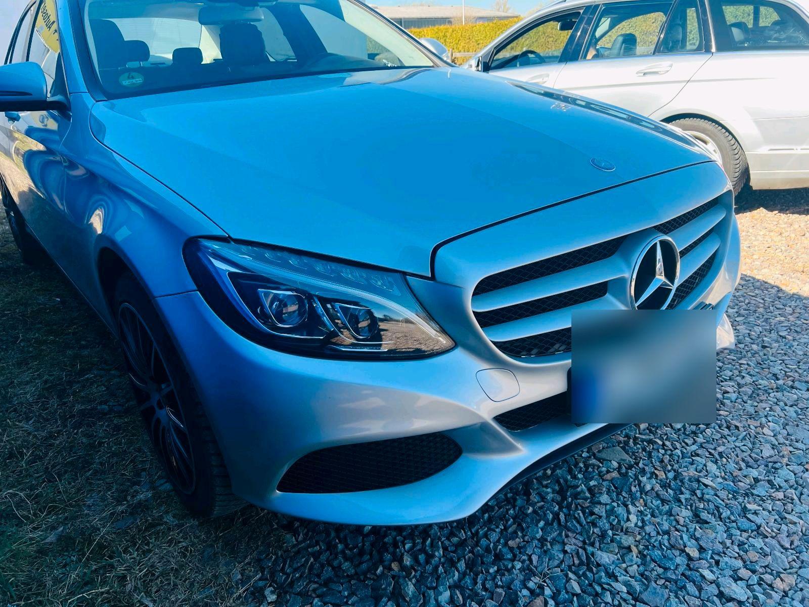Mercedes-Benz C 180