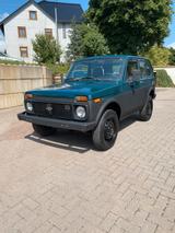 Lada NIVA 1.7i  ONLY 4X4 TÜV 7/27  AHK   BJ2009 Servo - gebrauchte Lada Niva aus dem Jahr 2009