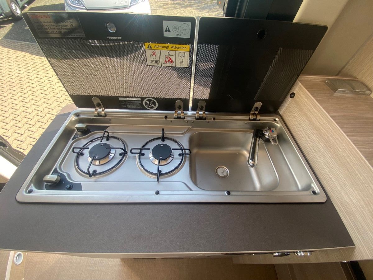 Fahrzeugabbildung Bürstner Campeo C 540 Attractive*Markise*Navi*RFK*Safety