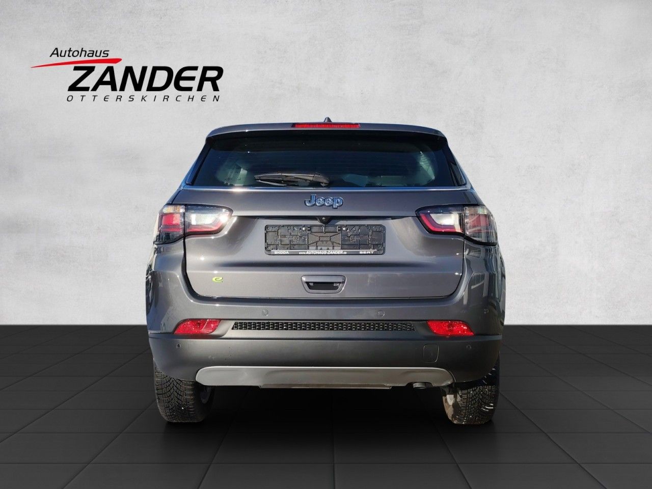 Fahrzeugabbildung Jeep Compass Altitude Mild-Hybrid FWD