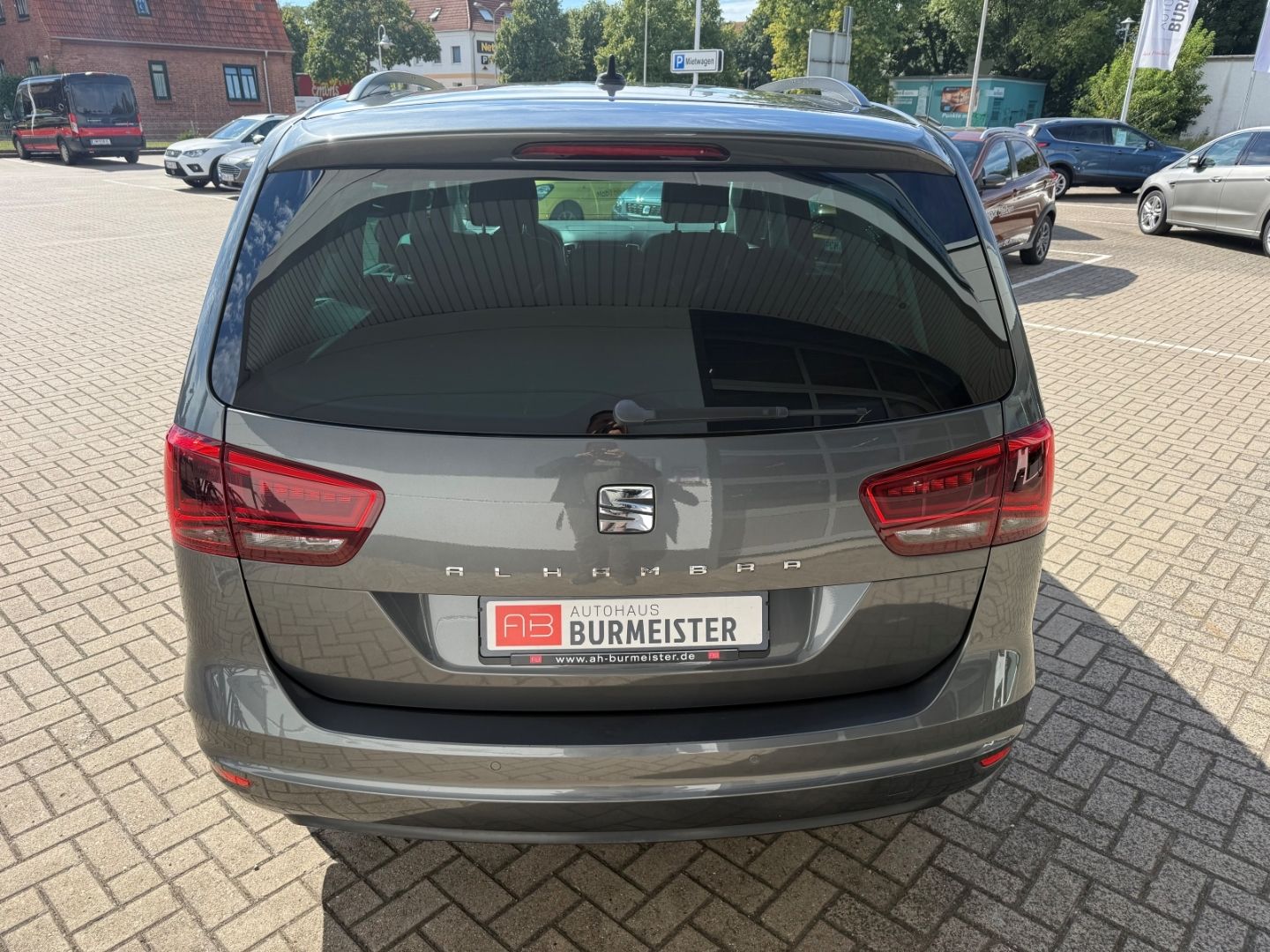 SEAT Alhambra 1.4 TSI 7-Sitzer Navi RFK ALU Alcan 3Zo - Image 5