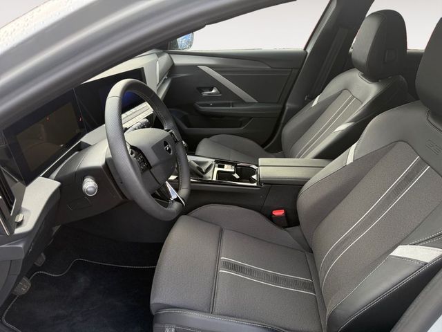 Astra Sports Tourer 1.2 Turbo GS