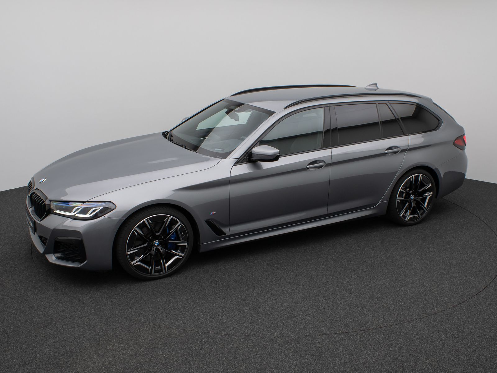 Fahrzeugabbildung BMW 540d xD M Sport Pro Laser Kamera HUD DAB H/K 20"