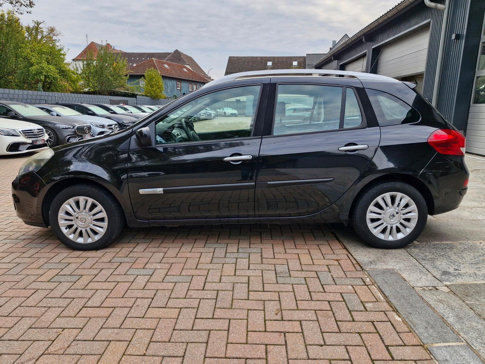 Renault Clio 2011 — photo 8