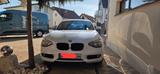 BMW 114i - - weiße BMW 114