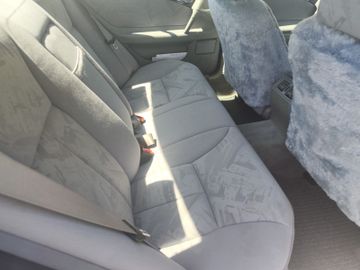 Mercedes E 230 - 7