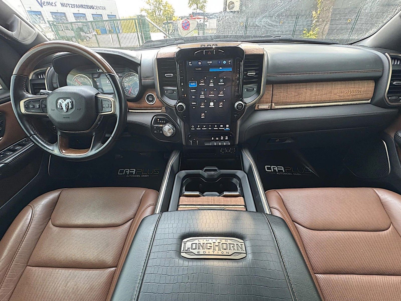 Fahrzeugabbildung Dodge RAM 5.7 V8 HEMI 4x4 LIMITED LONGHORN Edition LED