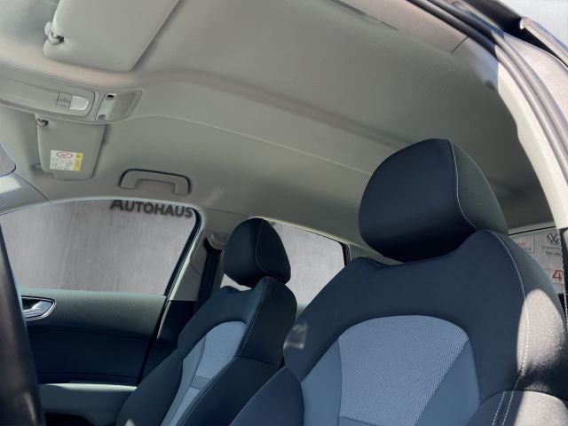 A1 Sportback 1.0 TFSI sport ultra Bluetooth Navi