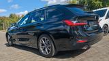 BMW 318 d Sport Line Automatik Navi Leder 1.Hand - Behindertengerechte BMW 318