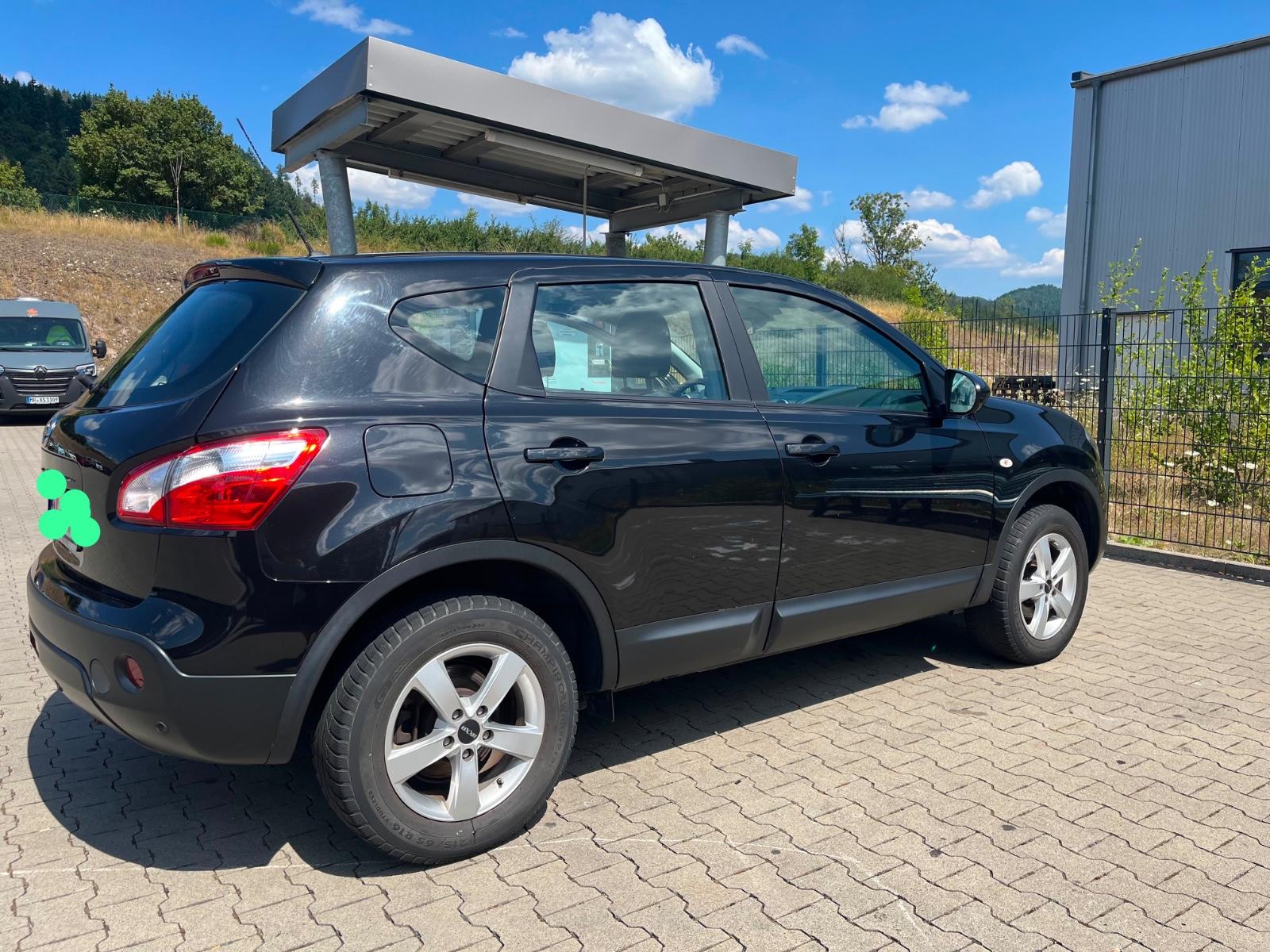 Nissan Qashqai 2011 — photo 5