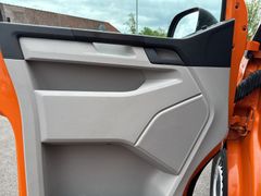 VW T6 Kombi 2.0 TDI 8-Sitzer Hft Ahk Navi PDC Klima VW T6 Kombi 2.0 TDI 8-Sitzer Hft Ahk Navi PDC Klima