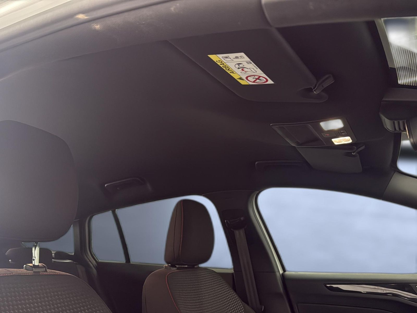 Fahrzeugabbildung Ford Focus Turnier ST-Line