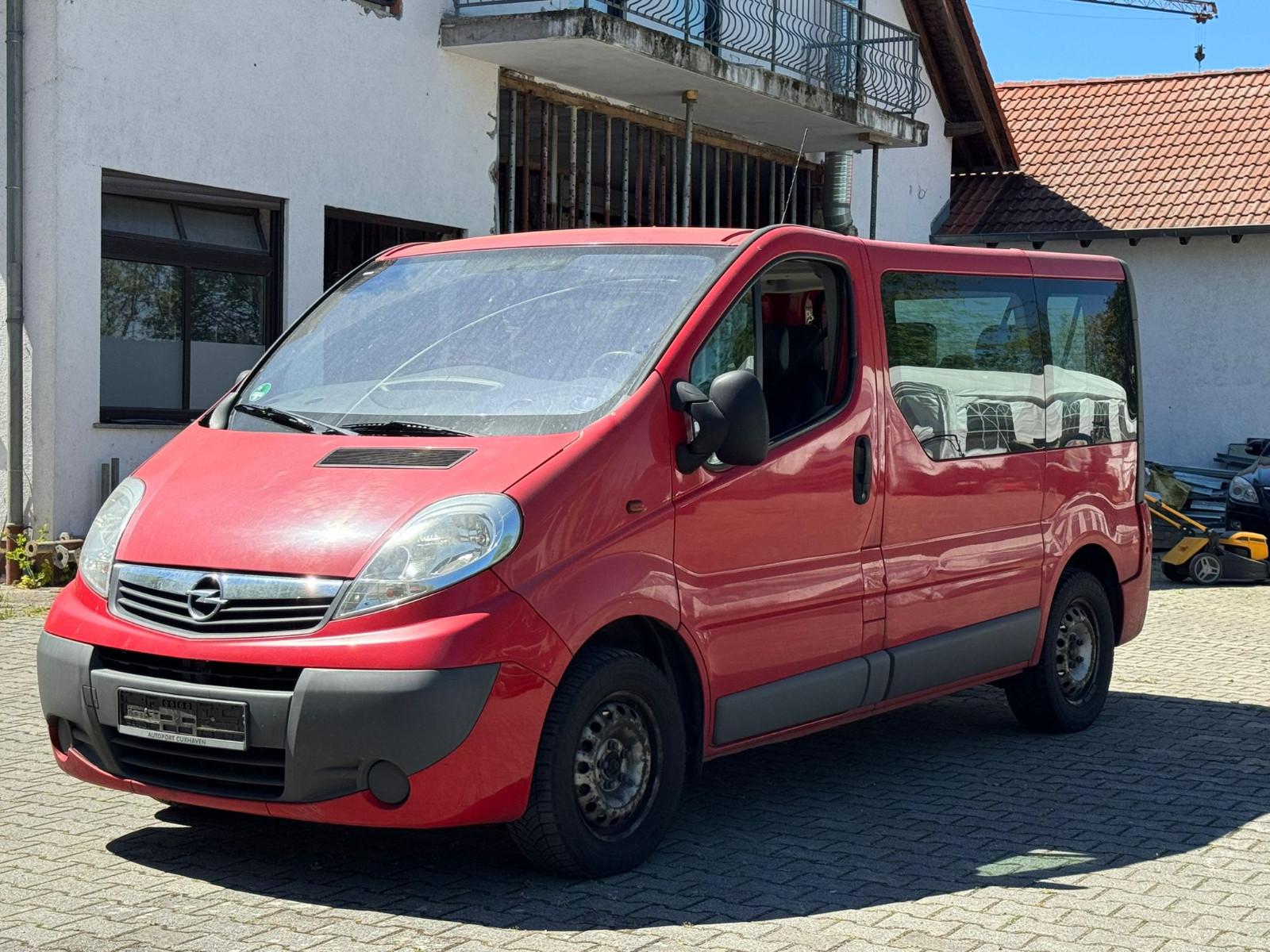 Opel Vivaro Van Minubus/Kombi L1H1 2,7t 9 Sitzplätze