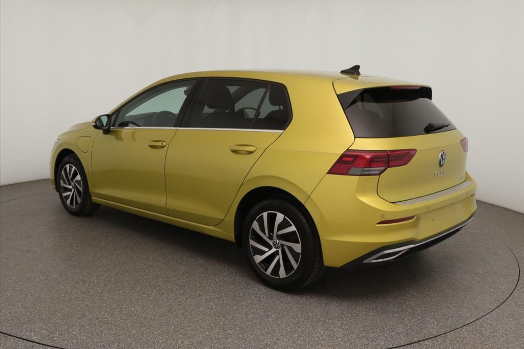 Volkswagen Golf Style 1.4 TSI eHybrid 150kW AHK*Nav*PDC*RFK