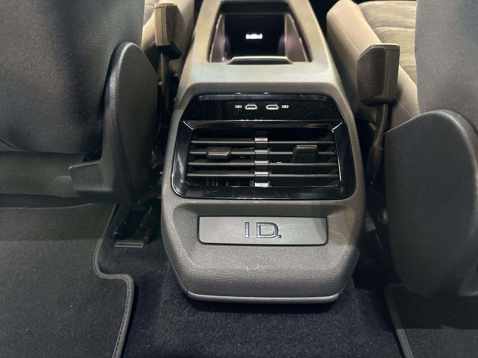 ID.4 Pro Performance, Wärmepumpe, IQ.Light, ACC,