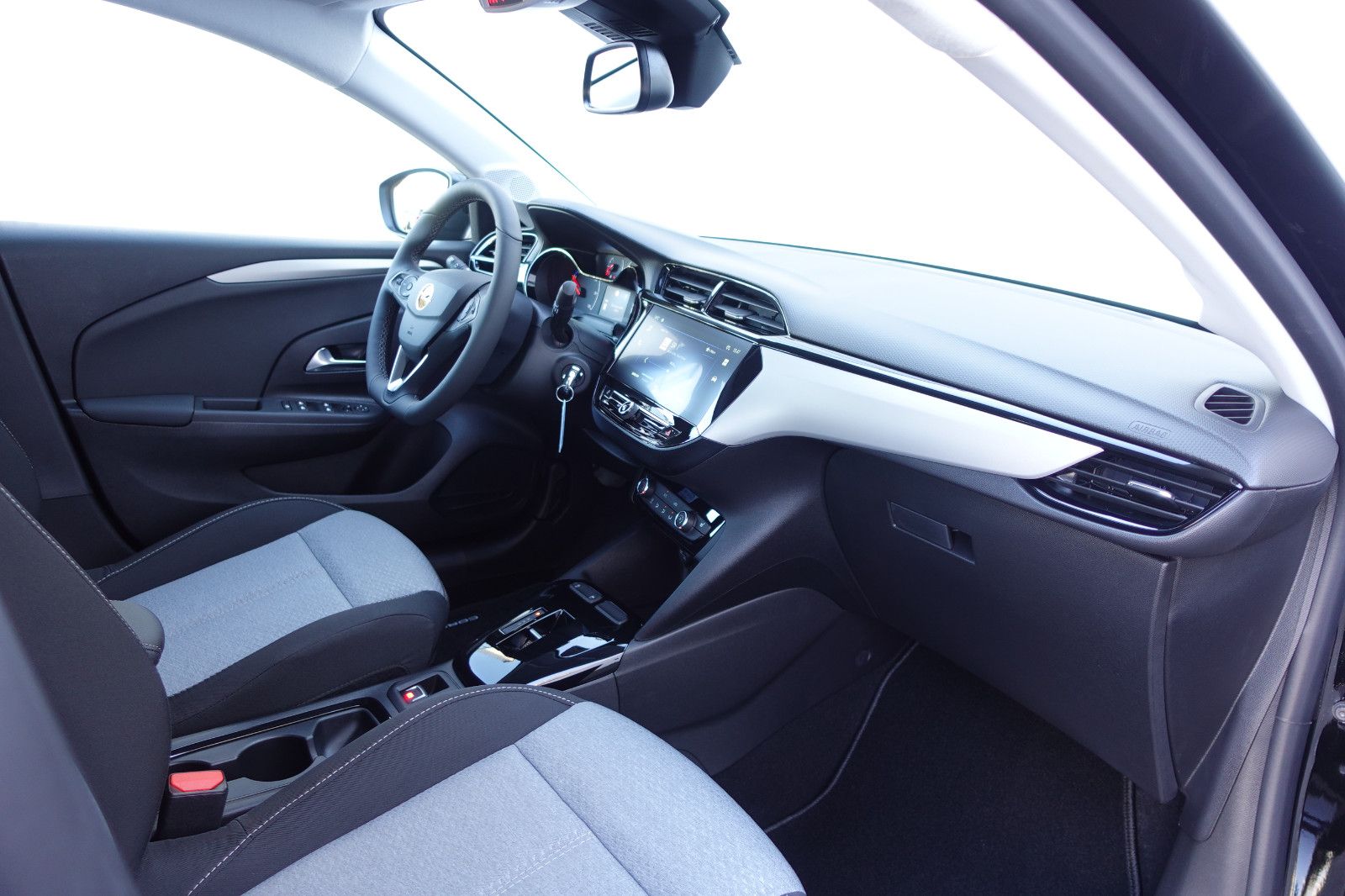 Fahrzeugabbildung Opel Corsa Hybrid Edition Sitzh.,Allwetter,LED,PDC