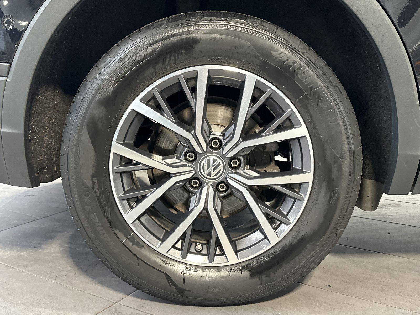 Fahrzeugabbildung Volkswagen Tiguan Allspace 2.0 TDI DSG CL NAV+LED+ACC+KAM