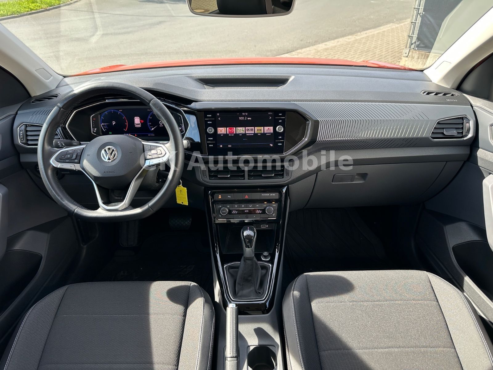 Fahrzeugabbildung Volkswagen T-Cross Style 1.0 TSi DSG/Navi/LED/ACC/Kamera