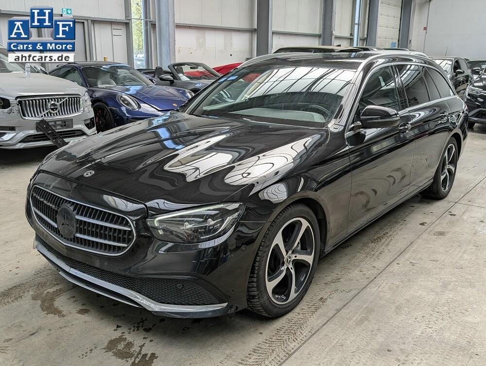 Mercedes-Benz E 220 d Avantgarde R-KAM LED NAVI SHZG