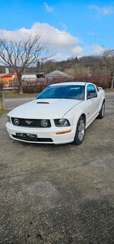 Ford Mustang GT - Ford Mustang aus 2006: Coupe