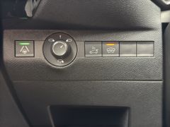Fahrzeugabbildung DS Automobiles DS 7 BlueHDI 130 Aut. OPERA LEDER Panoramadach