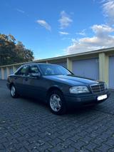 Mercedes-Benz Mercedes C180 - gebrauchte Mercedes-Benz C 180 aus dem Jahr 1996