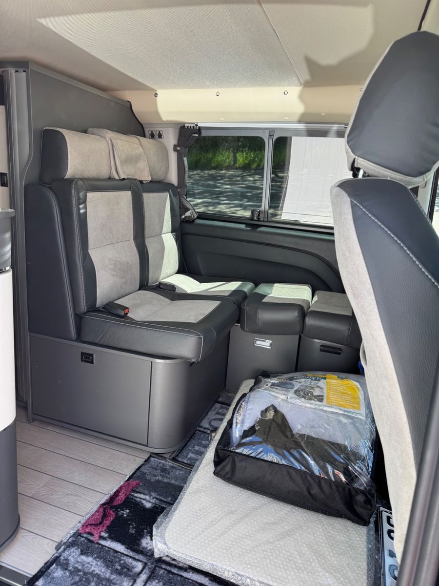 Fahrzeugabbildung Mercedes-Benz Jules Verne **1.Hand** mit festem WC