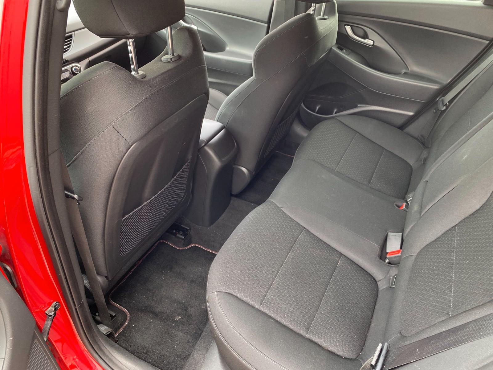 Hyundai i30 N LINE CAR PLAY SITZ-LENKRAD-HZG SCHECKHEFT