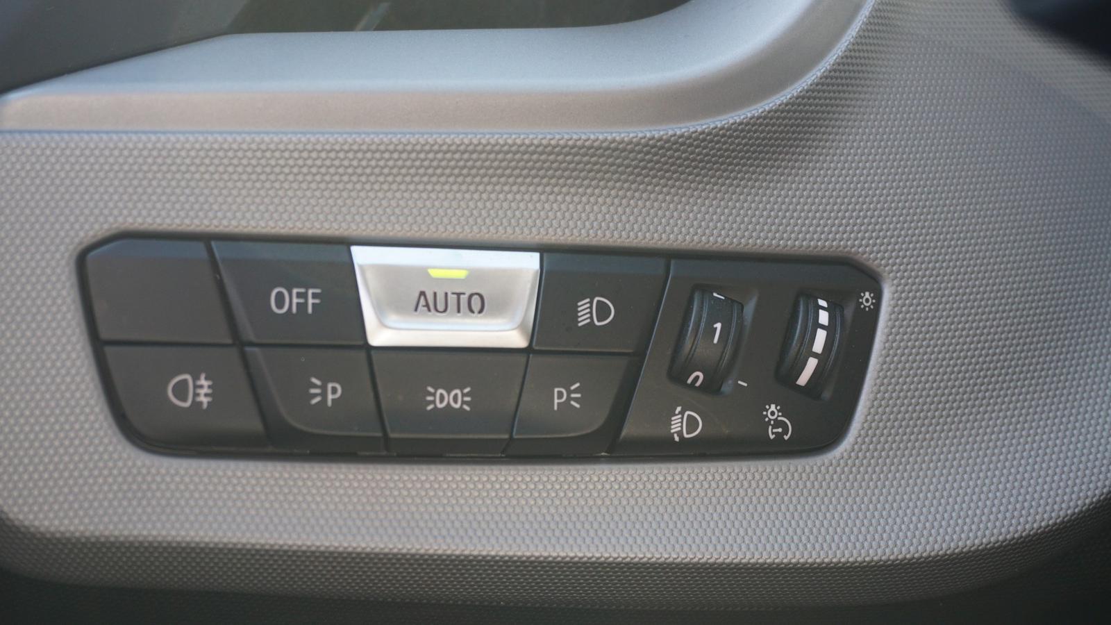 BMW 118 i Advantage Navi Tempomat Sitzheizung PDC USB, миниатюра 19
