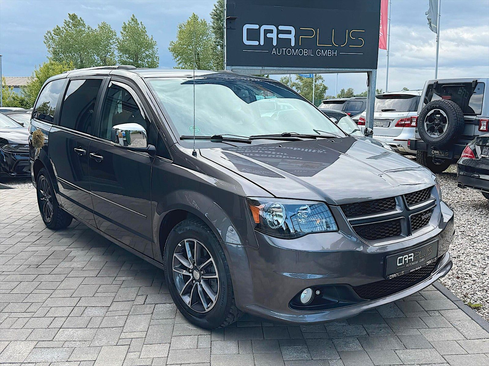 Fahrzeugabbildung Dodge Grand Caravan 3.6 V6 *7 Sitze*Kamera*CarPlay*
