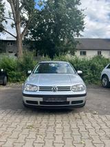 Volkswagen Golf 4 Variant - Volkswagen Golf aus 2004: Kombi