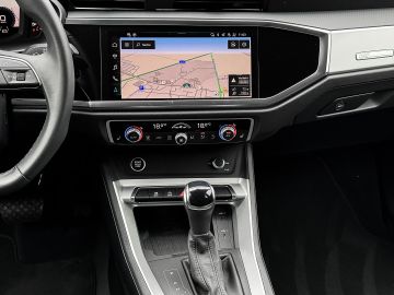 Audi Q3 - 10