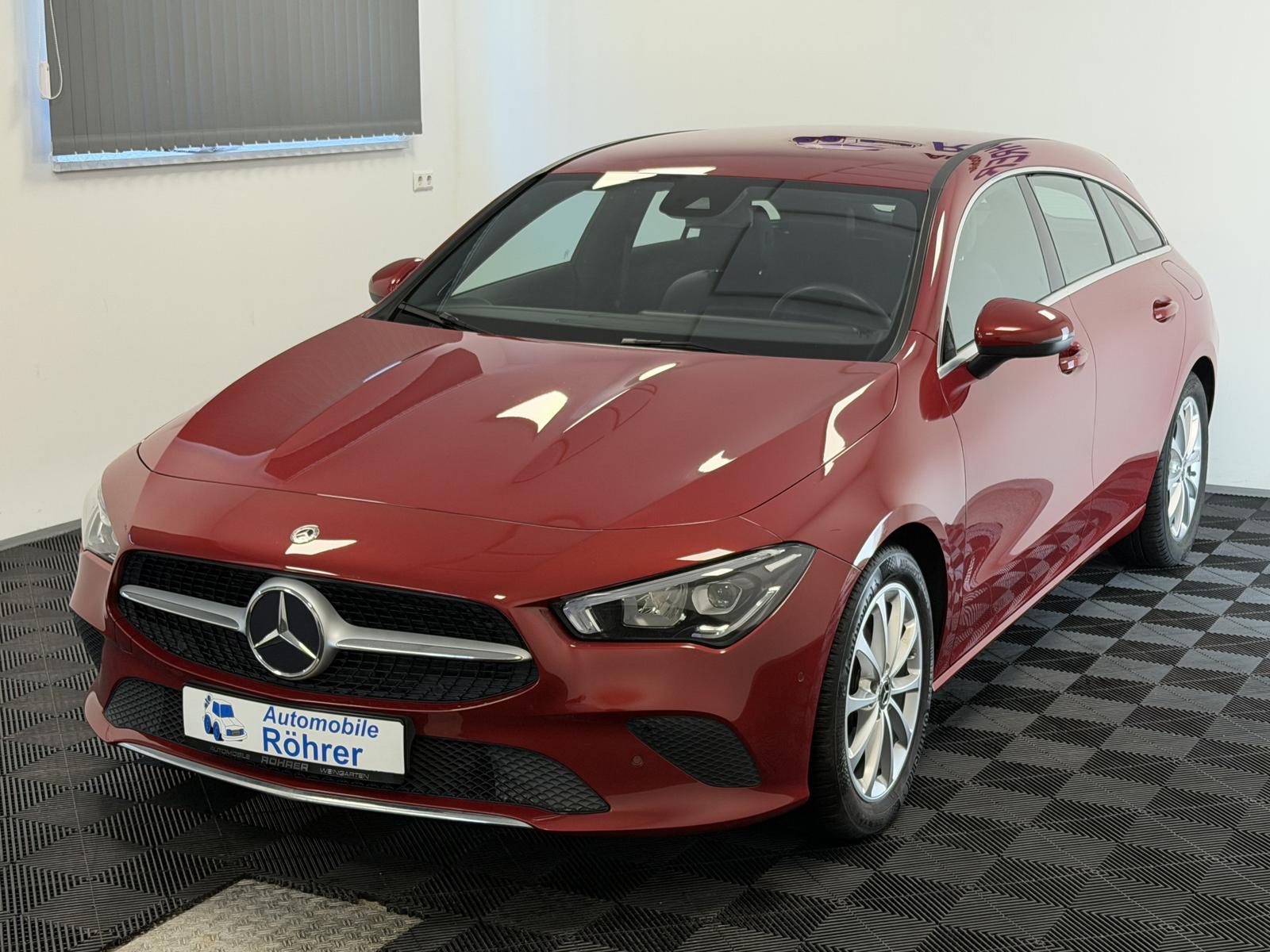 Mercedes-Benz CLA 180 Aut. Shooting Brake Standheiz. Distr.+