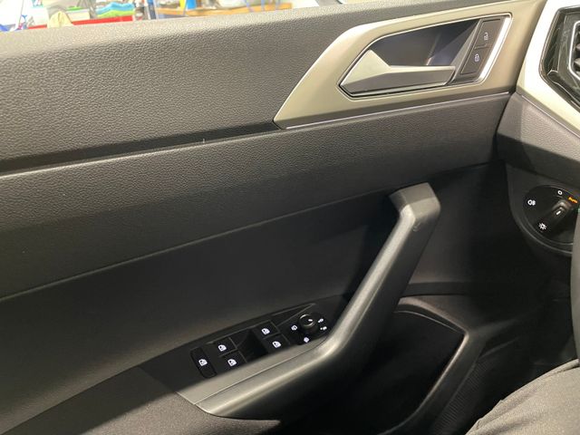 Taigo Move 1.0 TSI DSG LED RFK SHZ ACC
