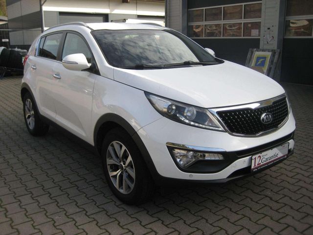 Kia Sportage Dream Team  LEDER-NAVI-AHK-CAMERA-PDC