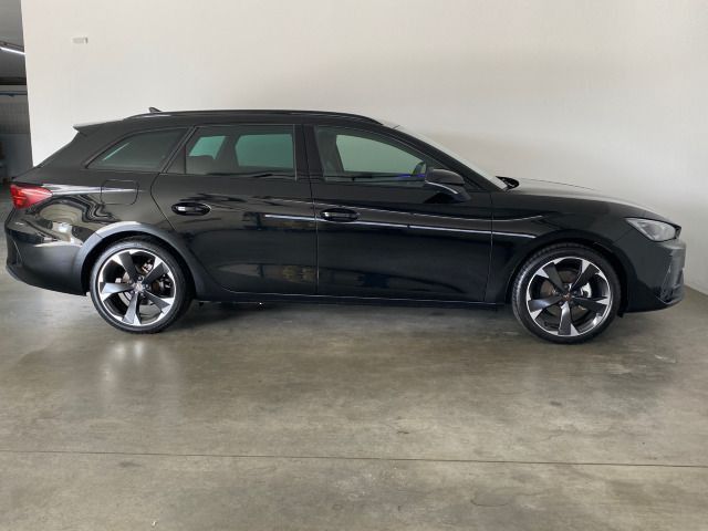 CUPRA Leon Sportstourer 1.5 eTSI DSG KAMERA