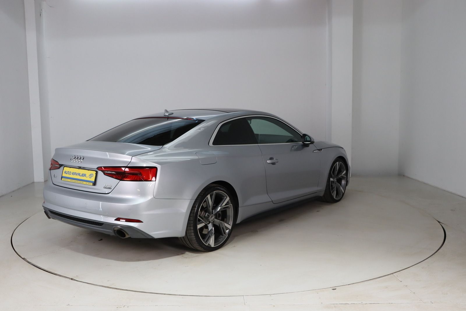 Fahrzeugabbildung Audi A5 Coupe 2.0 TFSi S-line Quattro S-tronic