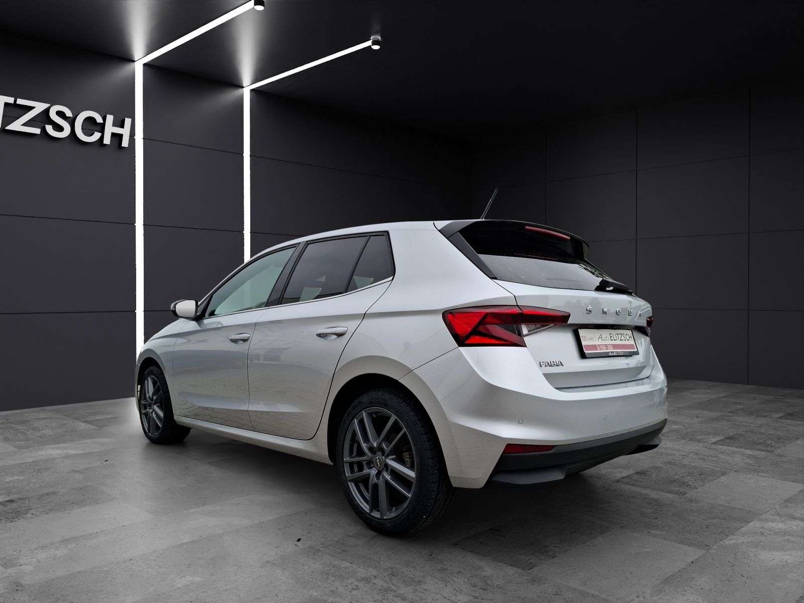Fahrzeugabbildung SKODA Fabia TSI Style DSG LED Klima AID RFK SH