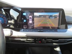 VW Golf VIII 1.5 TSI Life LED Navi Rfk DAB 16'' Lan VW Golf VIII 1.5 TSI Life LED Navi Rfk DAB 16'' Lan
