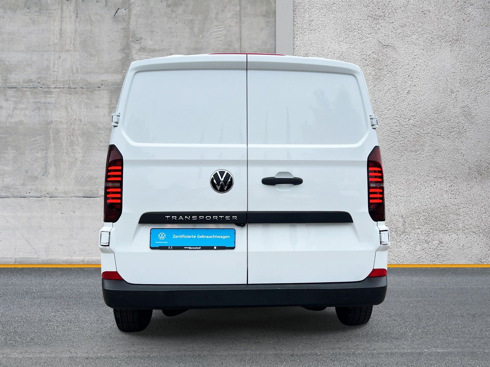 Fahrzeugabbildung Volkswagen T7 Transporter 2.0 TDI LR 3-Sitze LED KAMERA