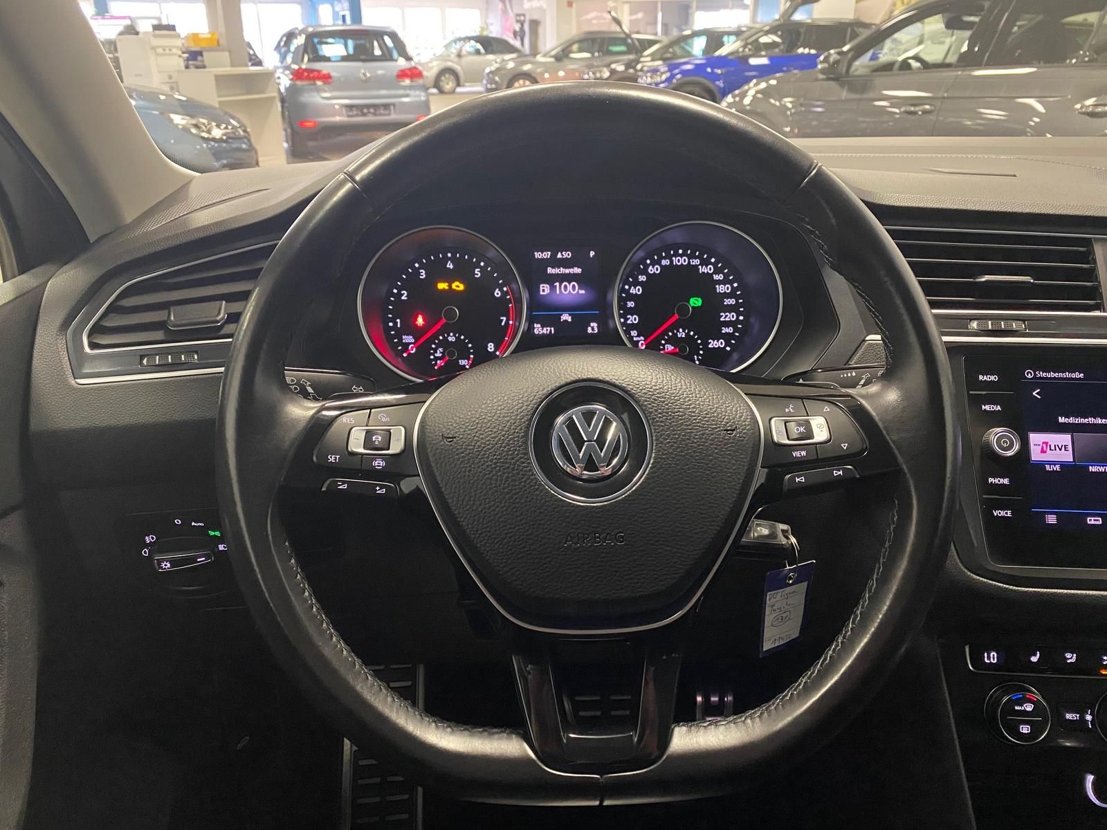 Fahrzeugabbildung Volkswagen Tiguan Comfortline Android Auto+APP+NAVI+ACC+PDC