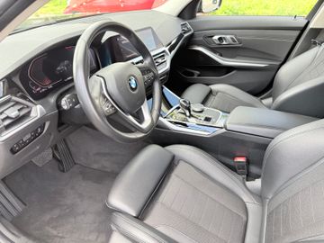 BMW 320 - 12