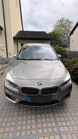 BMW 220i Gran Tourer Luxury Line - BMW 220 Gran Tourer von privat