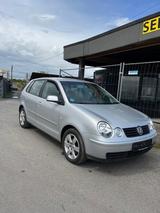 Volkswagen VW Polo 1,4 Automatik TÜV neu, Klimaanlage - Volkswagen Polo aus 2004 mit Benzin-Antrieb: Kleinwagen, mit Klimaanlage