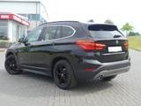 BMW X1 sDrive 18 i Sport Line LED Navi Tempomat PDC - BMW Gebrauchtwagen von 2016
