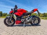 Ducati Streetfighter V2 wie NEU 2024 mit Extras - 153PS - Offers matching your search criteria