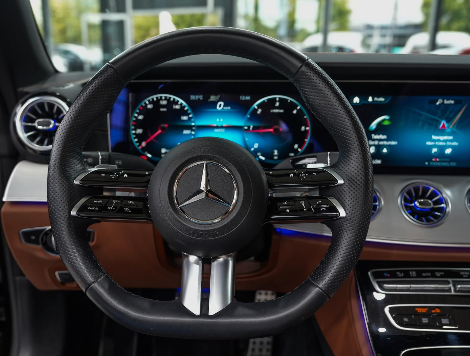 Mercedes-Benz E 220d Cabrio*AMG-LINE*MEMORY*INFOT-HIGH-END*HUD